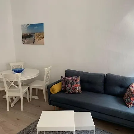 Apartament Schoene Altbauwohnung In Ost Ostendplatz *