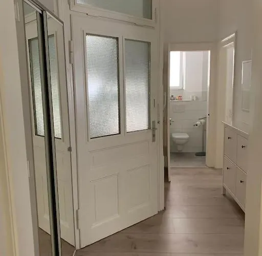 Schoene Altbauwohnung In Ost Ostendplatz