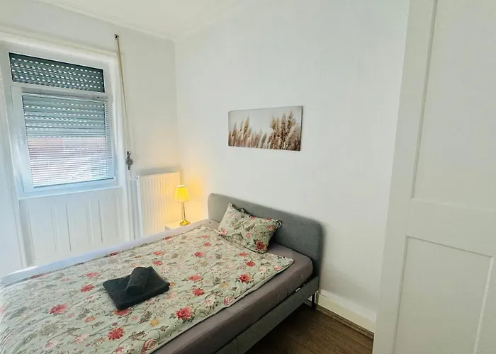 Schoene Altbauwohnung In Ost Ostendplatz Appartement Stuttgart